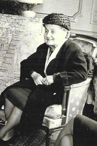 Yvonne Jouet